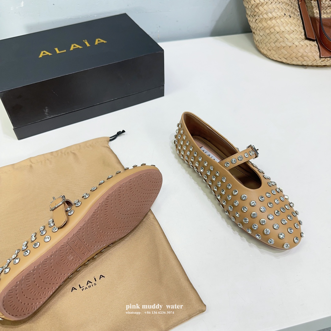 Alaia Shoes