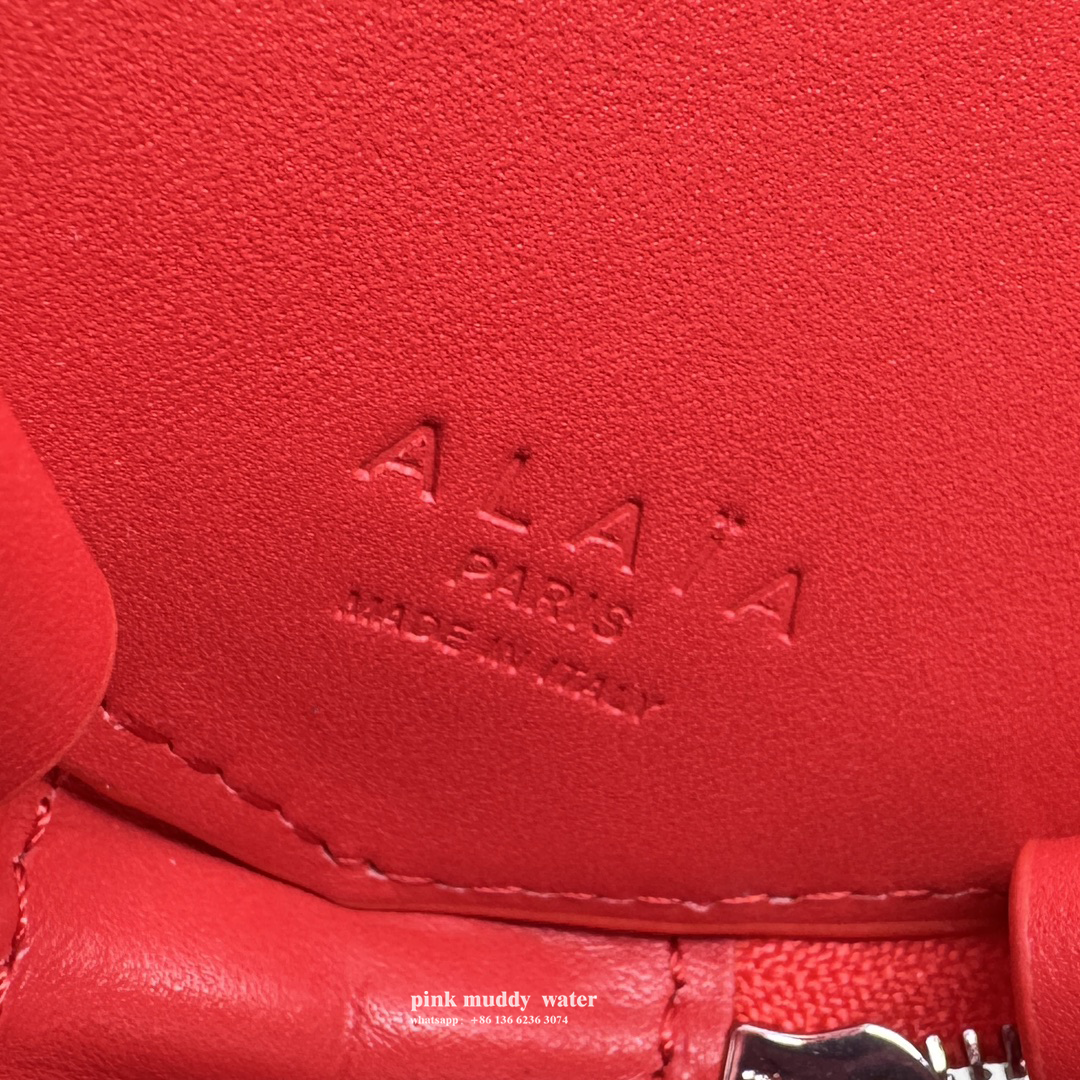 Alaia bag