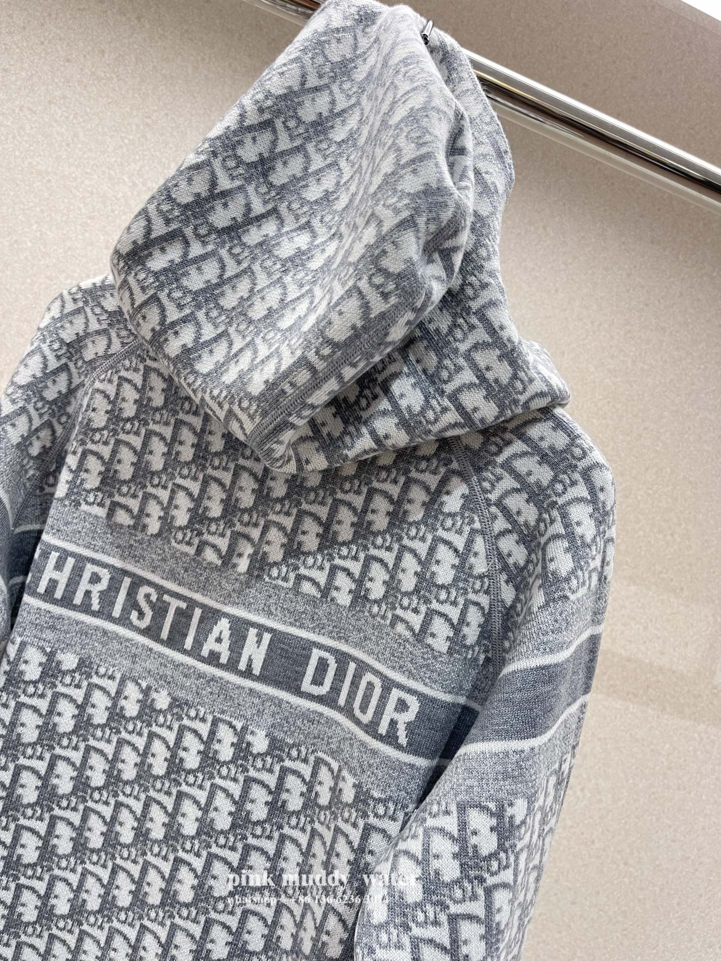 REVERSIBLE ZIPPED CARDIGAN WITH HOOD