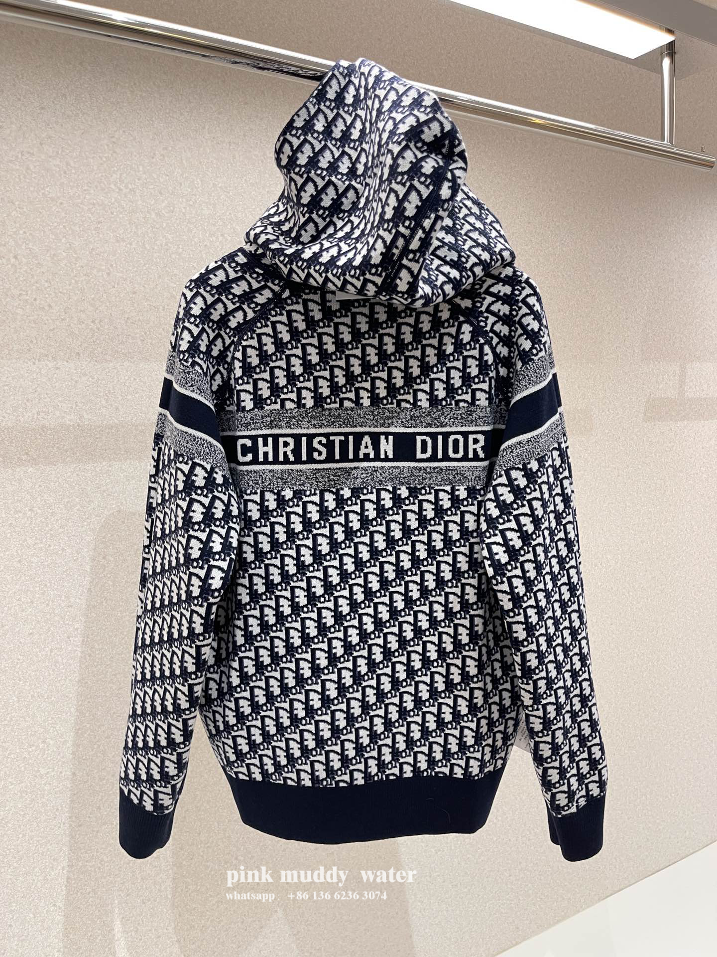 REVERSIBLE ZIPPED CARDIGAN WITH HOOD