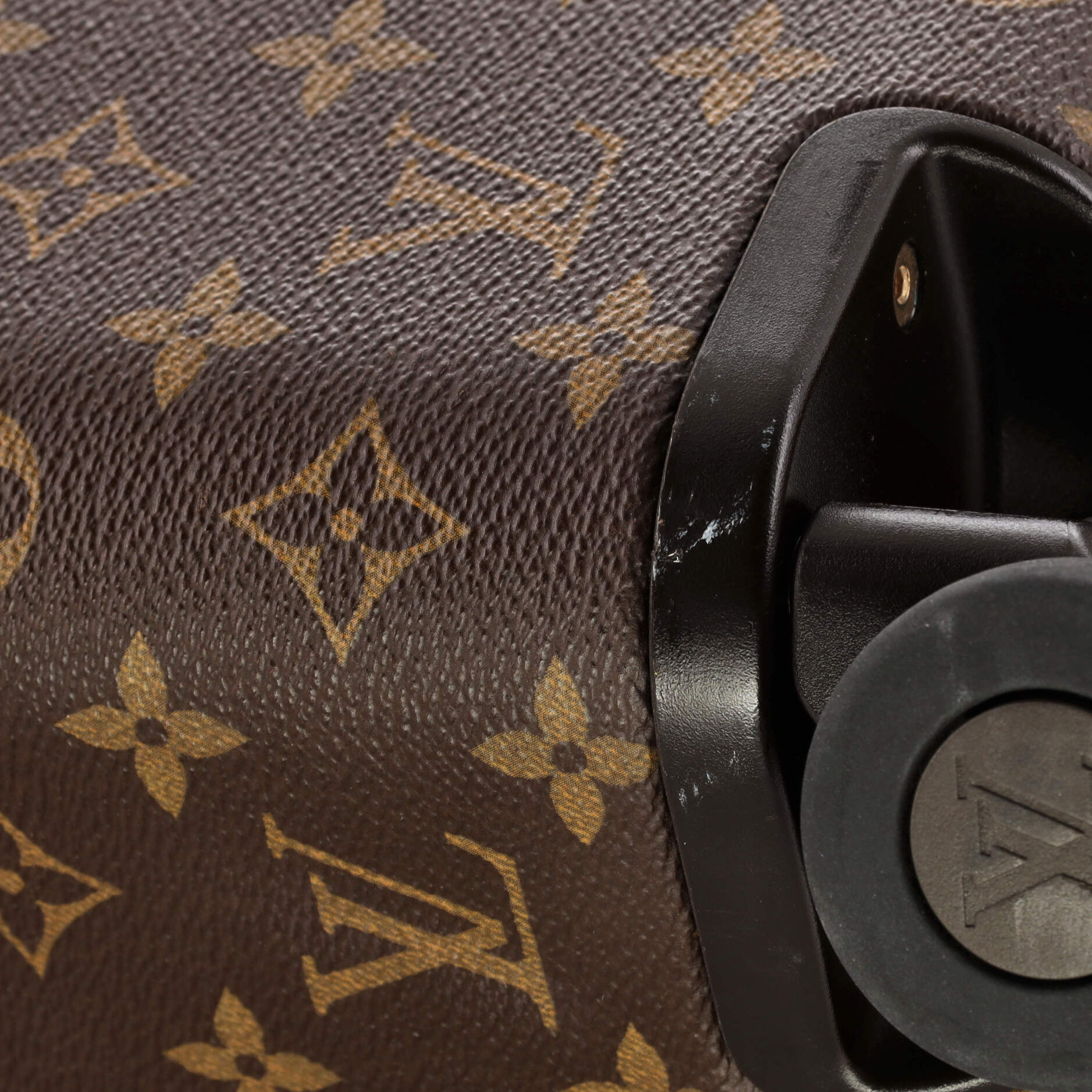 Louis Vuitton // Horizon 50 Monogram Canvas Wheel Suitcase – VSP