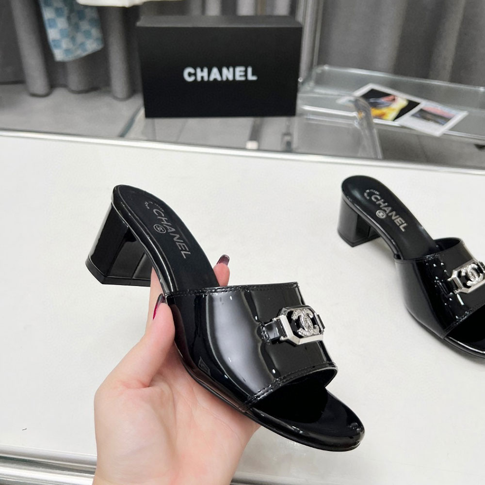 Chanel Flat Open-toed Flip-flops With Thick Heels Slide Sandal(Replica ...