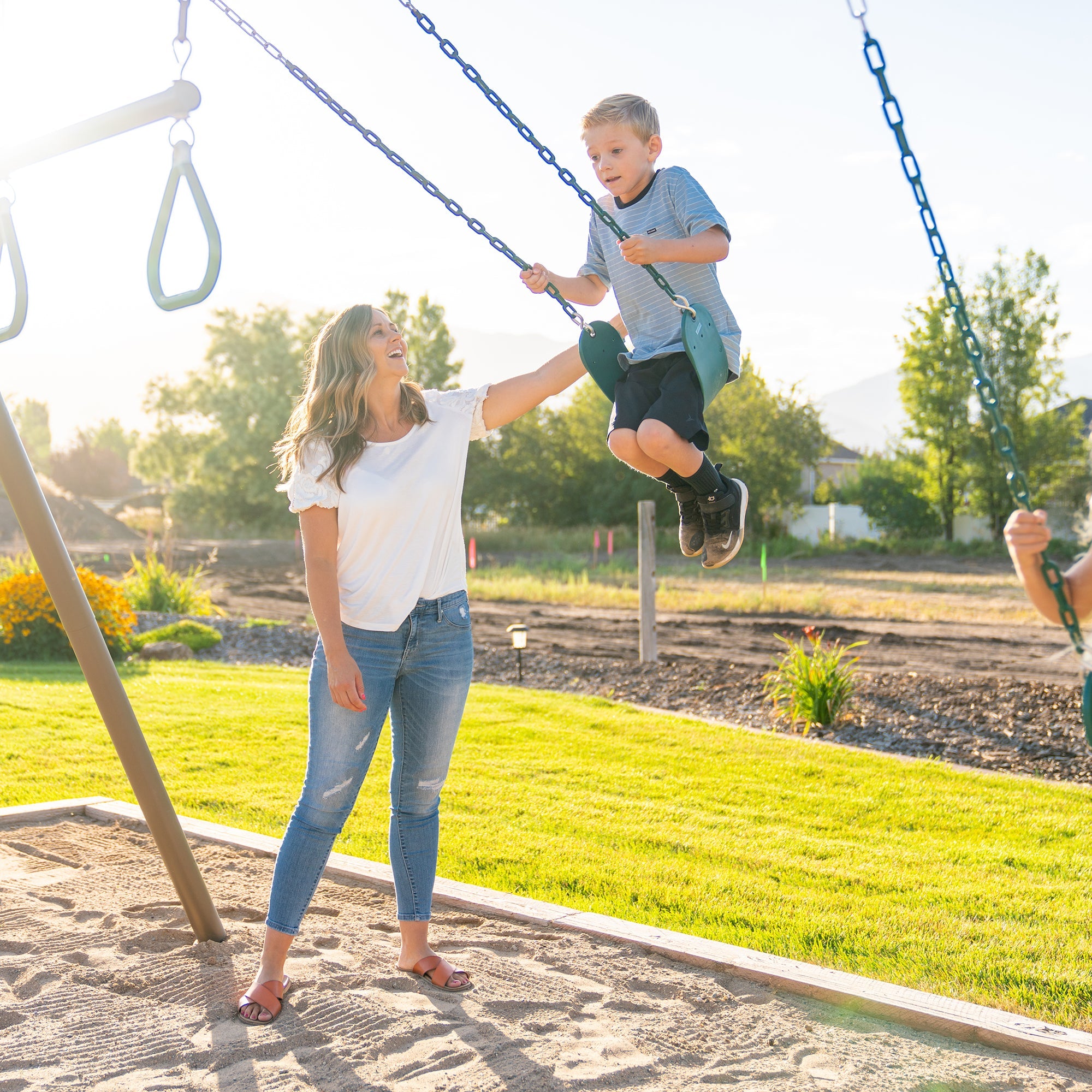 Lifetime Metal Swing Set (Earthtone), 91137