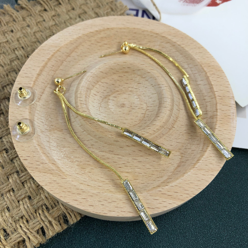 ECGIFT ER017 S925 Long Chain Tassel Earrings Dangling Diamond Earrings Hypoallergenic Fashion Crystal Earrings for Women Ladies Ins Korean Style