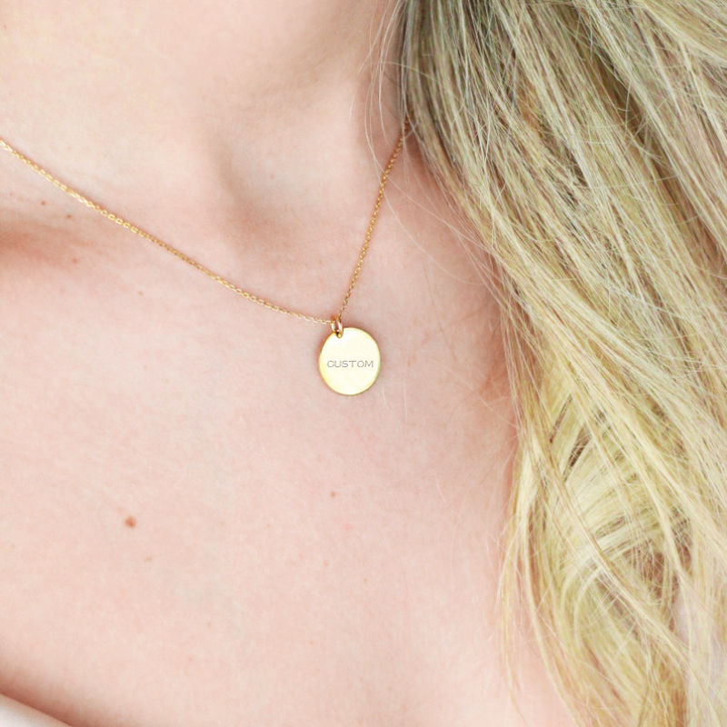 ECGIFT NE001 Personalized Round Pendant With Engraved Name Cutomized Jewelry Birthday Anniversary Gift for Woman Girl Lover