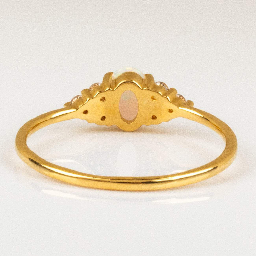 gold opal ring