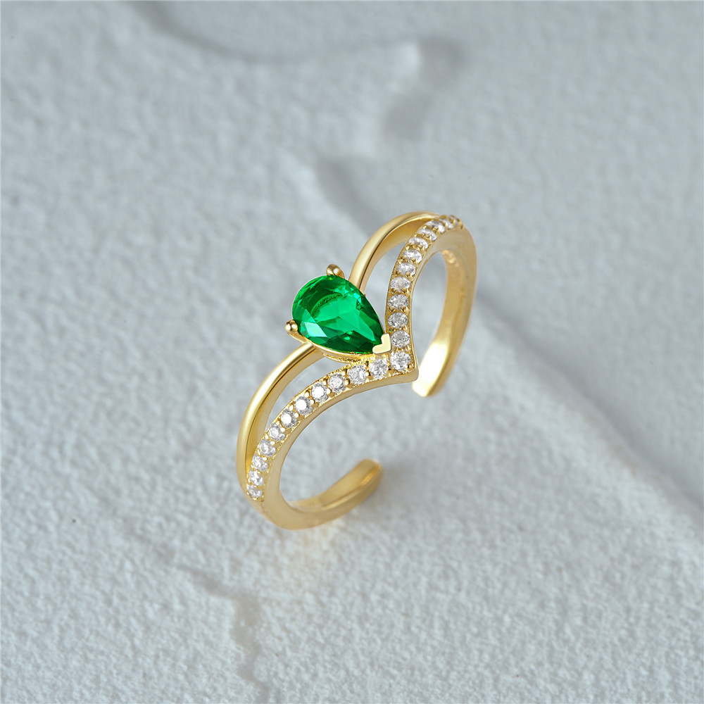 Emerald Engagement Rings