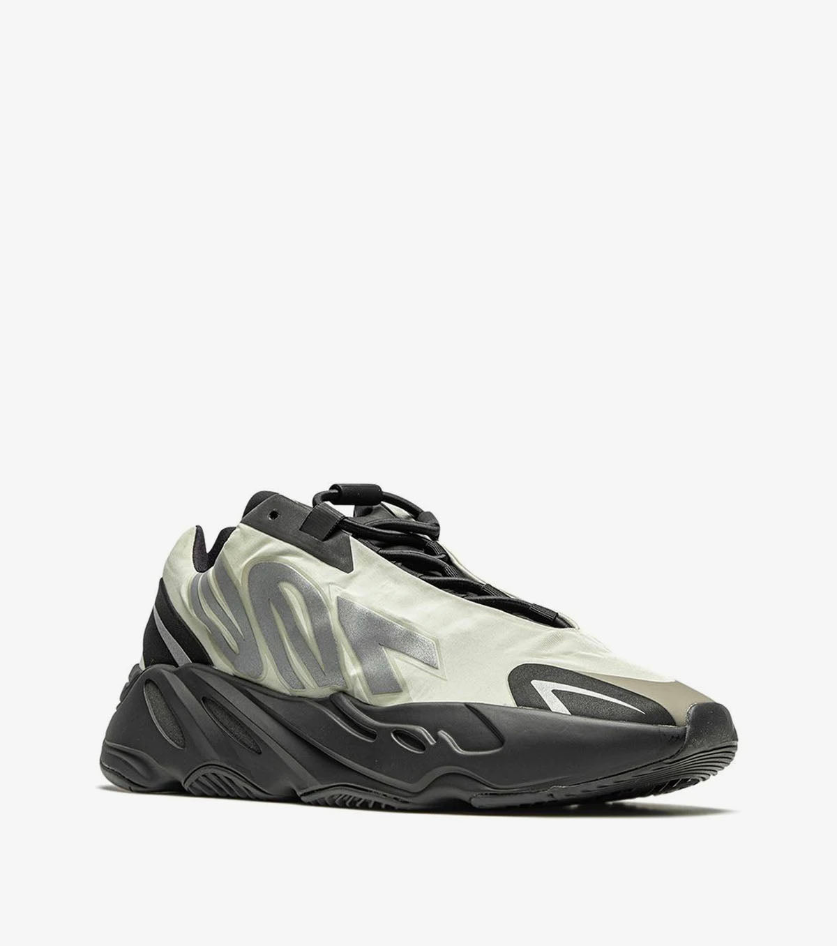 Yeezy Boost 700 MNVN 