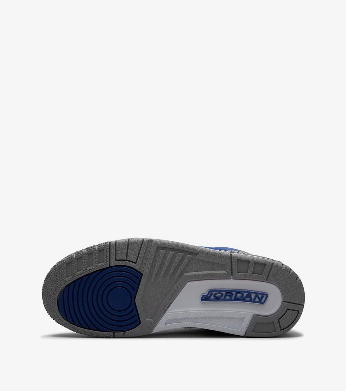 Air Jordan 3 Retro “Varsity Royal” high-top