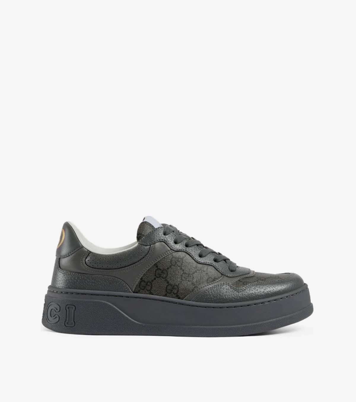 lace-up low-top sneakers