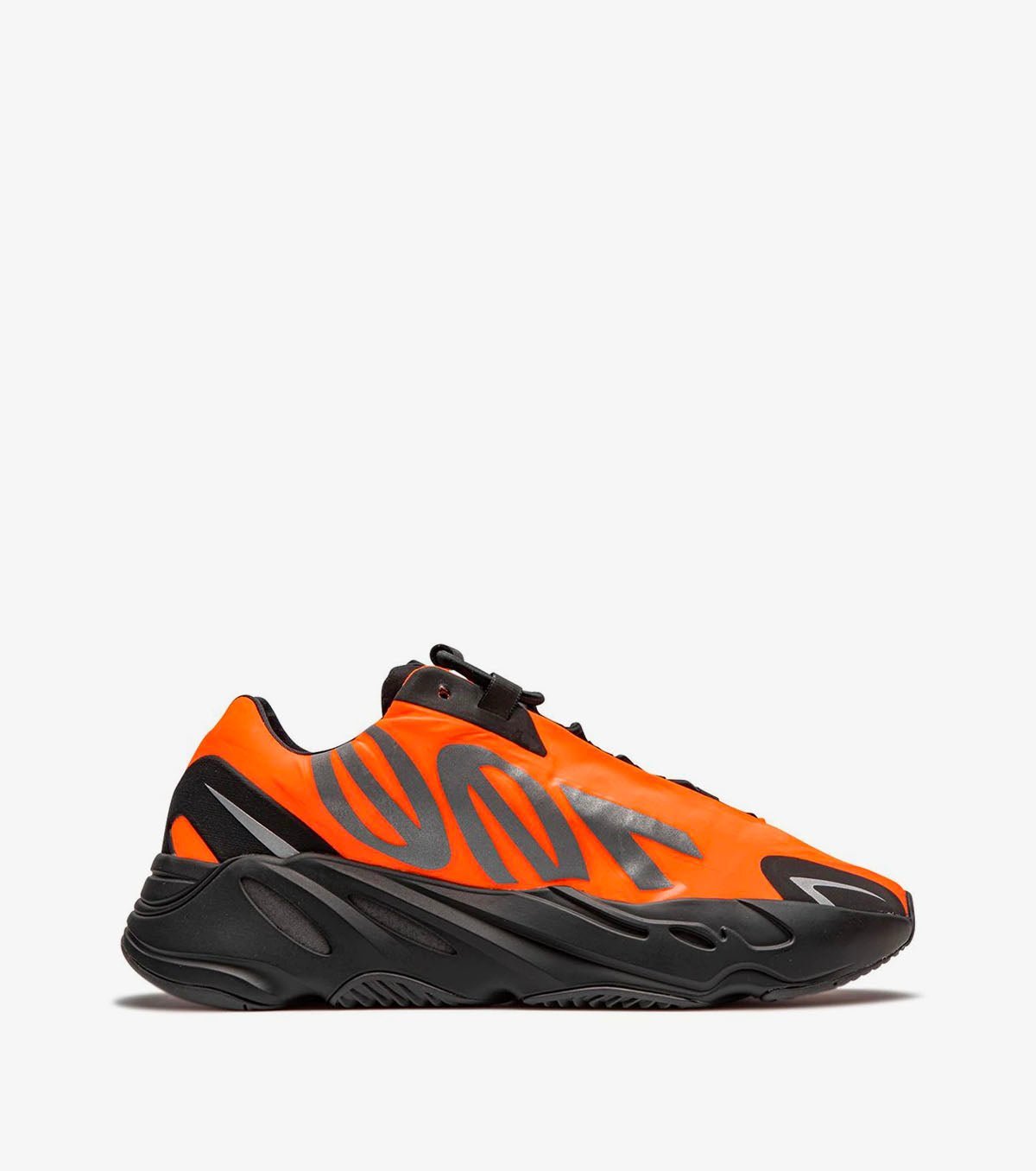Yeezy Boost 700 MNVN 