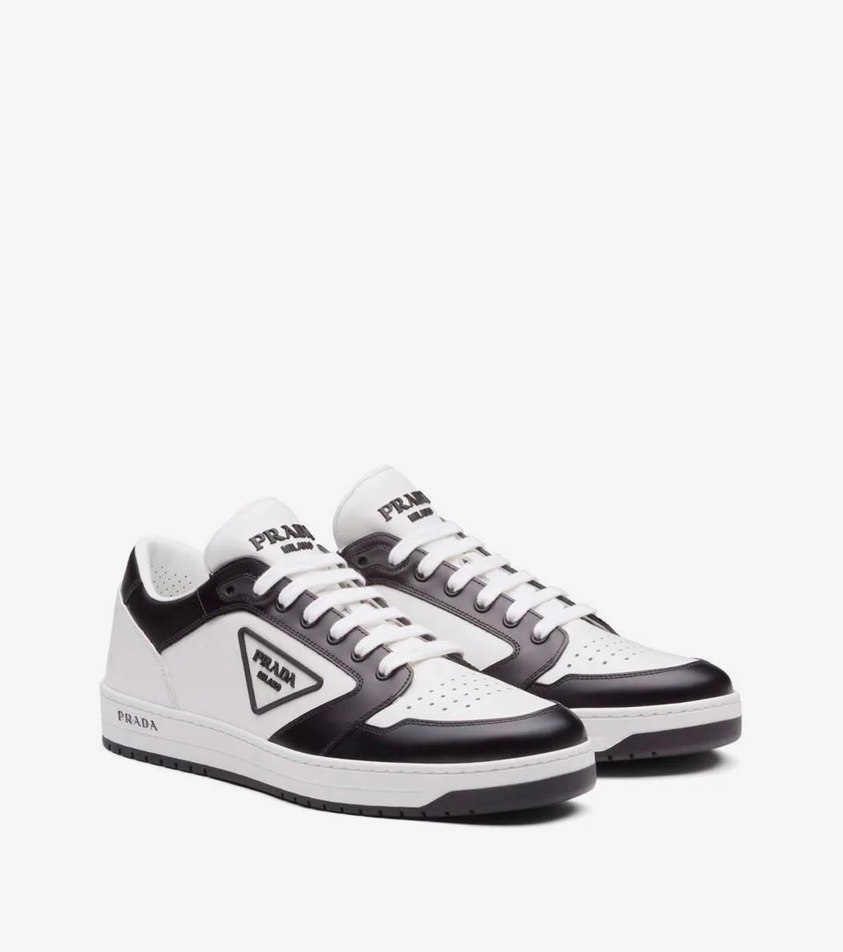 District low-top leather