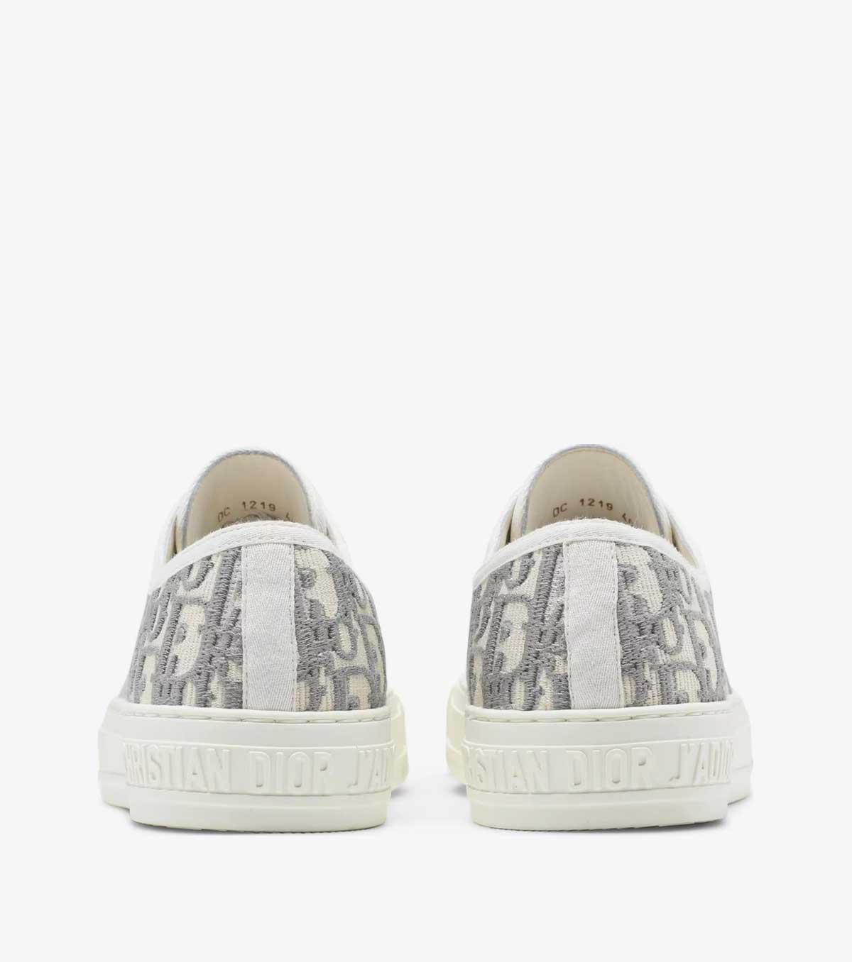 Wmns Walk'N' Embroidered Canvas 'Grey'