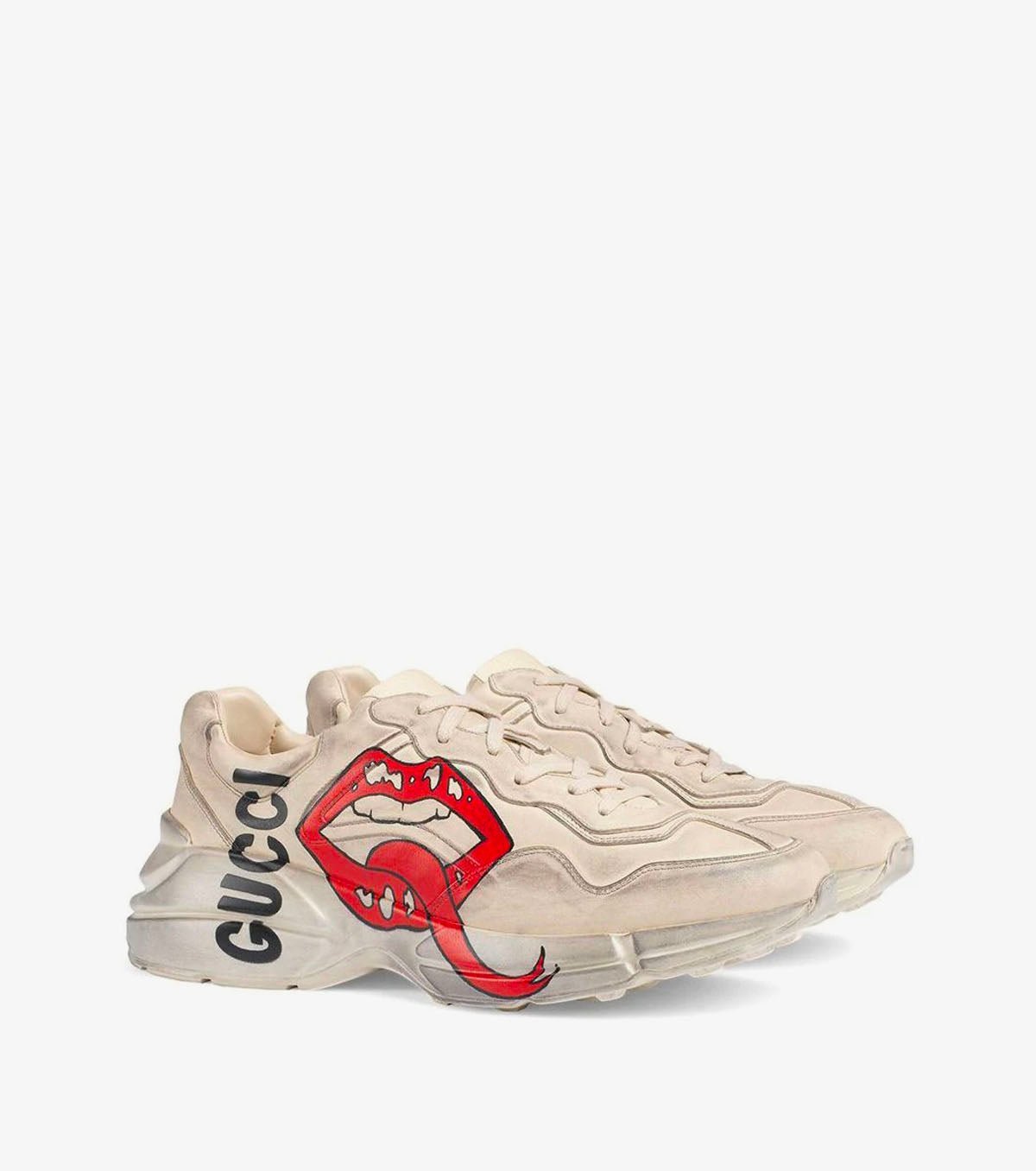 Rhyton with mouth print