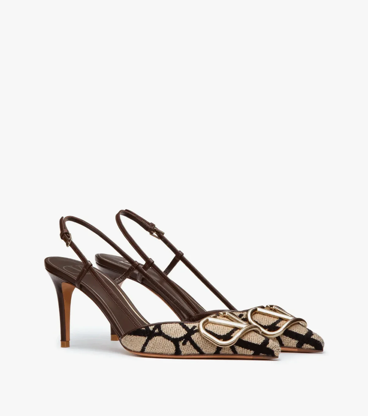 logo-detail slingback pumps