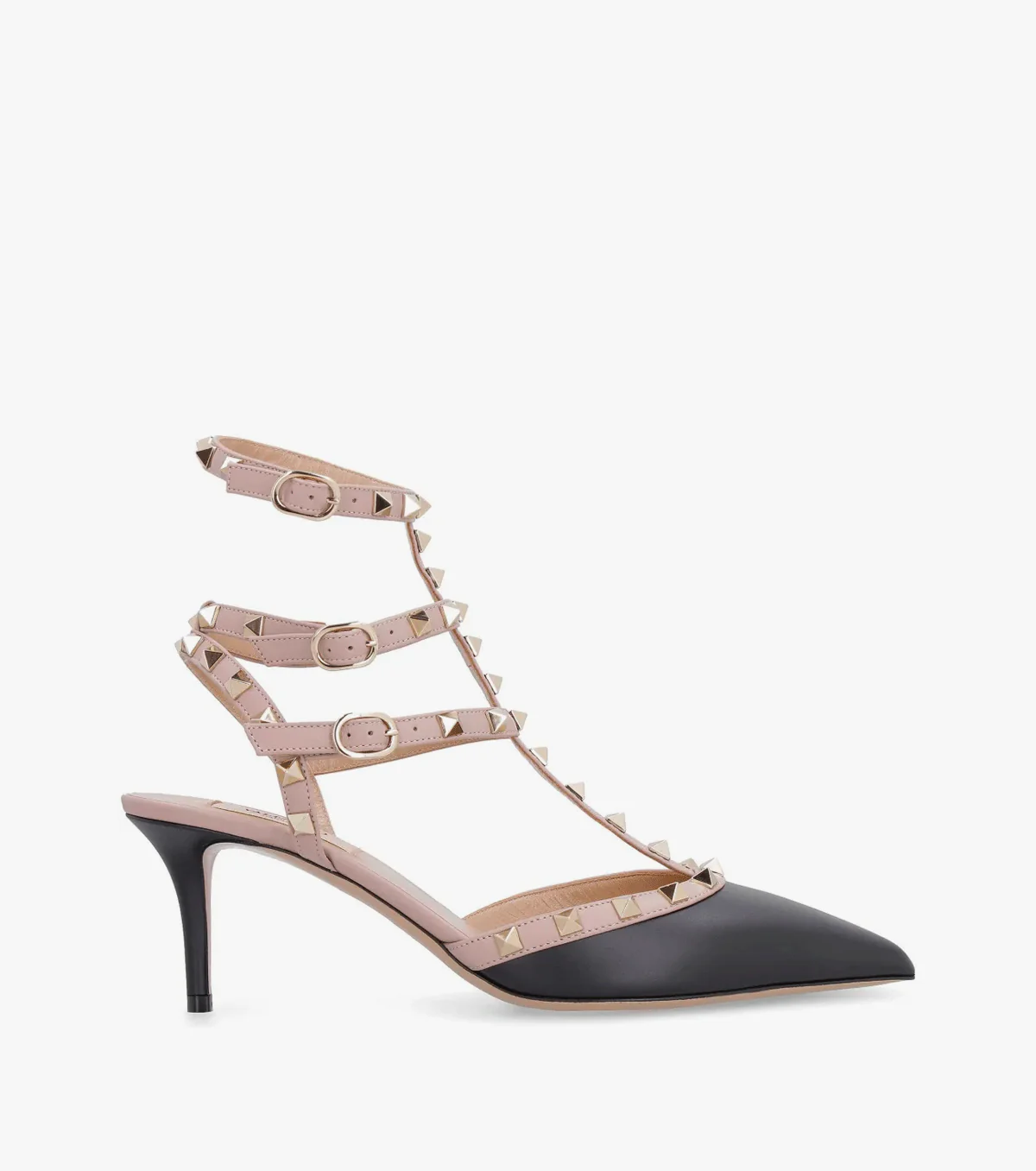 Rockstud pumps