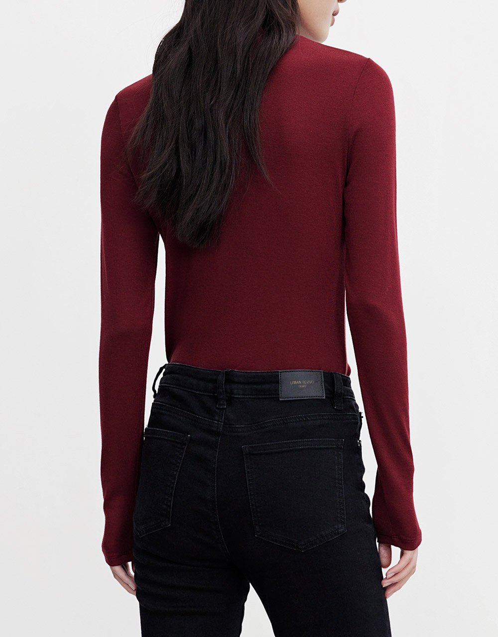 Minimalistic Solid Turtle Neck Fitted Top