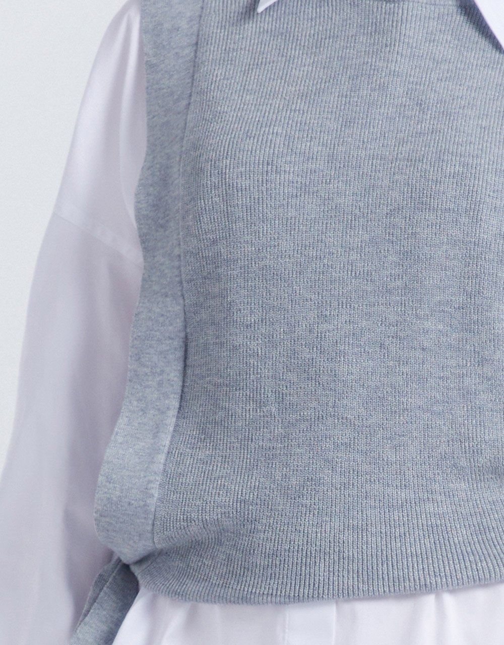 Crew Neck Mid-Length Knitted Vest