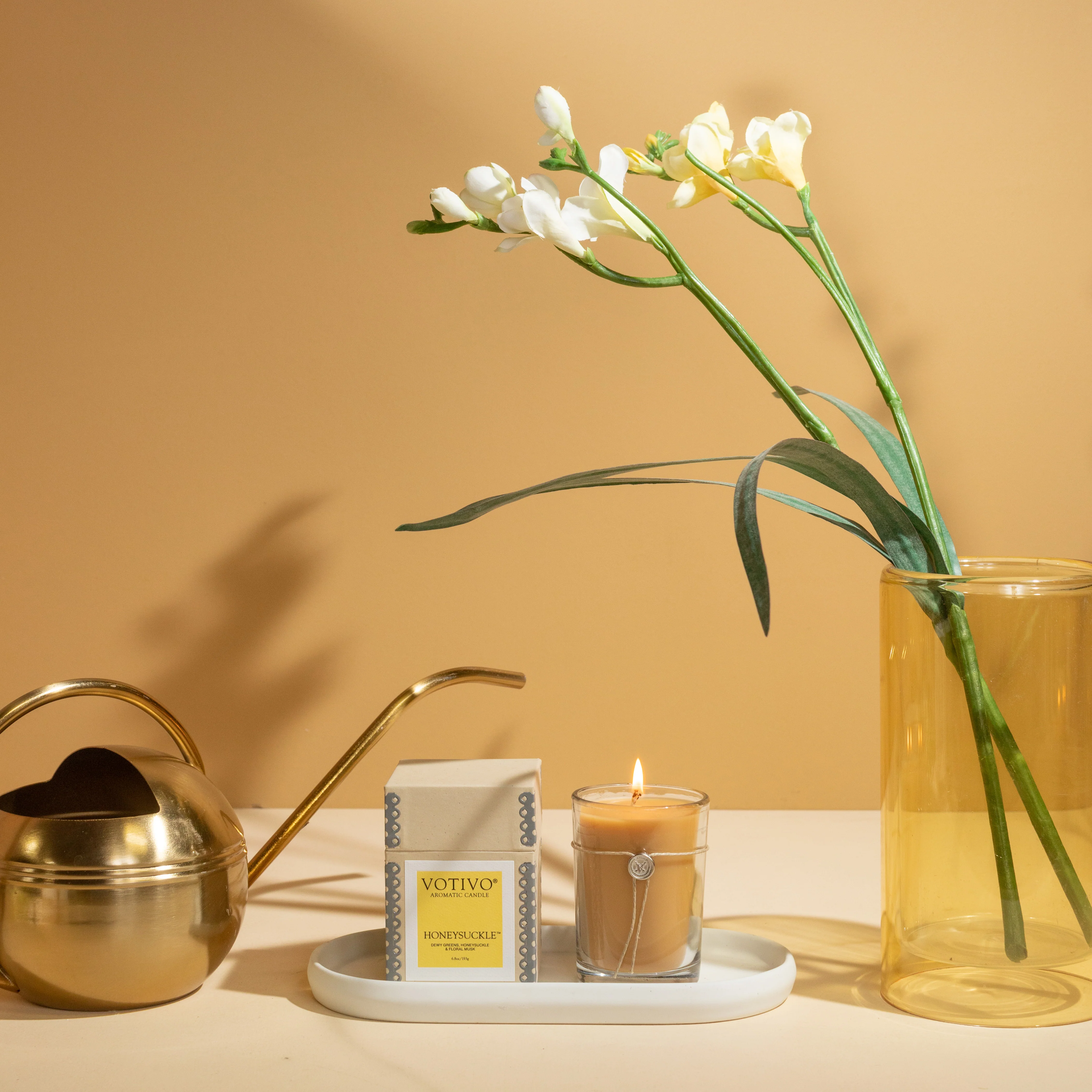 Honeysuckle 6.8 oz. Aromatic Candle