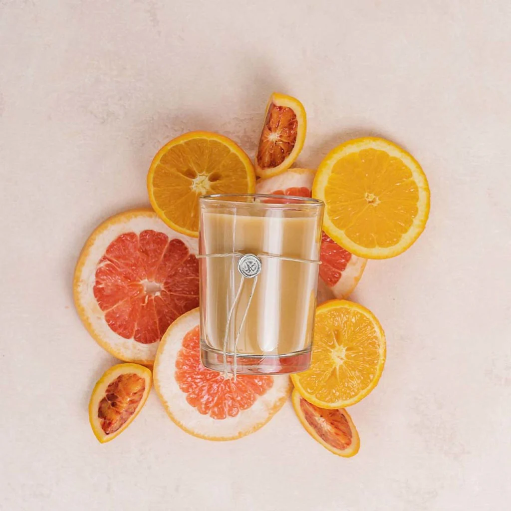 Island Grapefruit 6.8 oz. Aromatic Candle