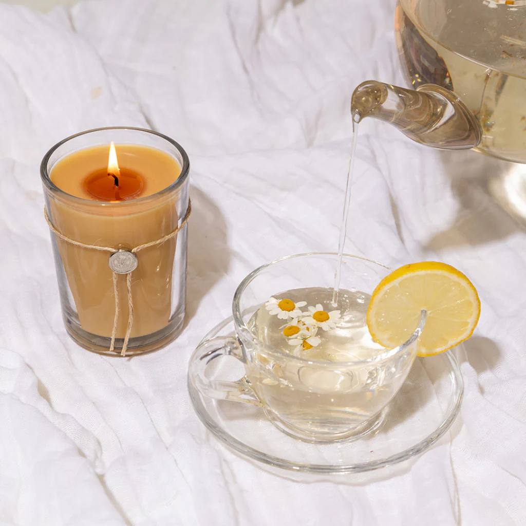 White Tea & Bergamot 6.8 oz Aromatic Candle