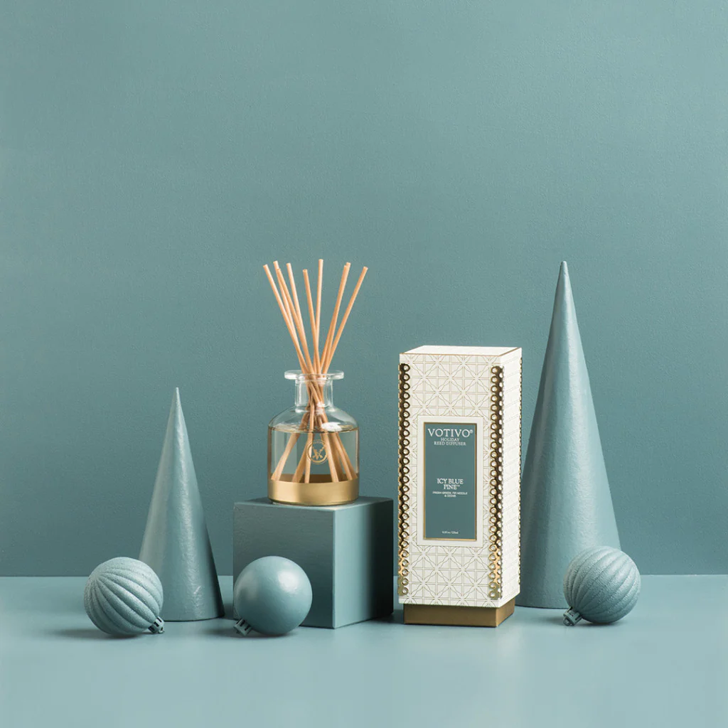 Icy Blue Pine Holiday Reed Diffuser
