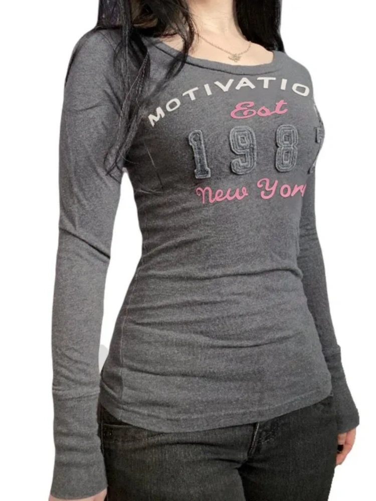 BOOFEENAA Letters Patch Printed Crew Neck Full Sleeves Top Gray Graphic T Shirts Woman Vintage Fall 2000s Clothes P67-BH17
