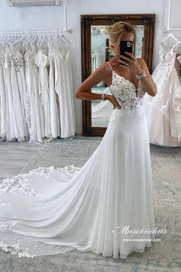 Chiffon A Line Spaghetti Straps Lace Appliques Court Train Wedding