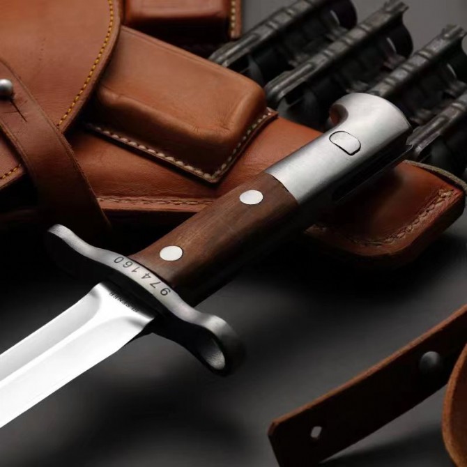 Swiss K31 bayonet - Night Stalker Knives