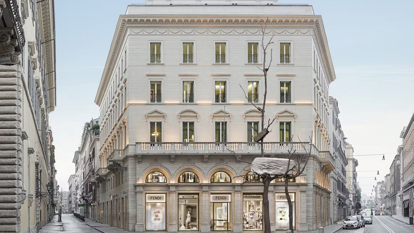 Outside view of Fendi outlet in center