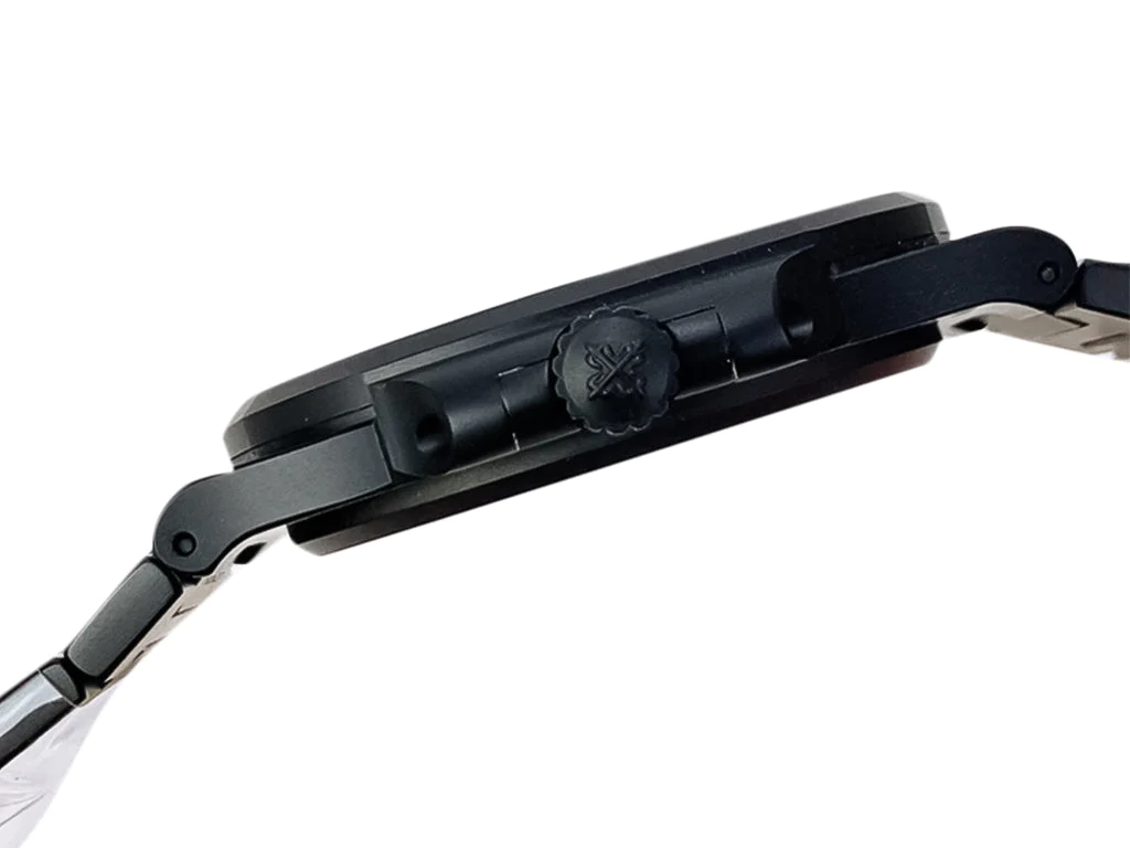 Nautilus 'Black Venom' Limited Edition Carbon Steel with Blue Dial (40mm)