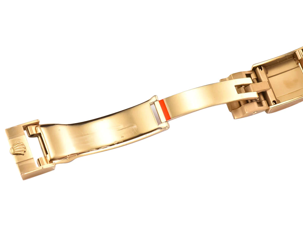 Cosmograph Daytona Yellow Gold Oysterflex with Champagne Dial