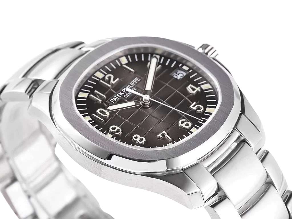 Aquanaut Date Stainless Steel with Rhodium Dial (40mm)