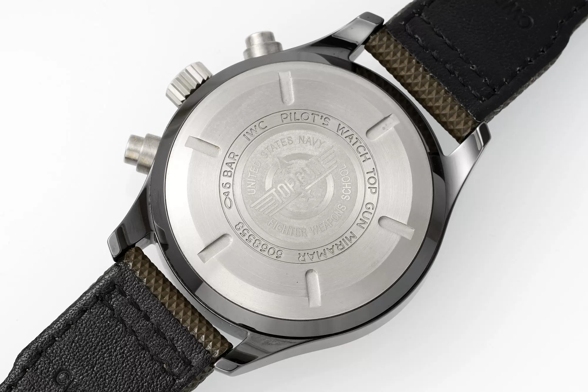 IWC Pilots's Automatic Black Ceramic Case with Black Dial(44mm)