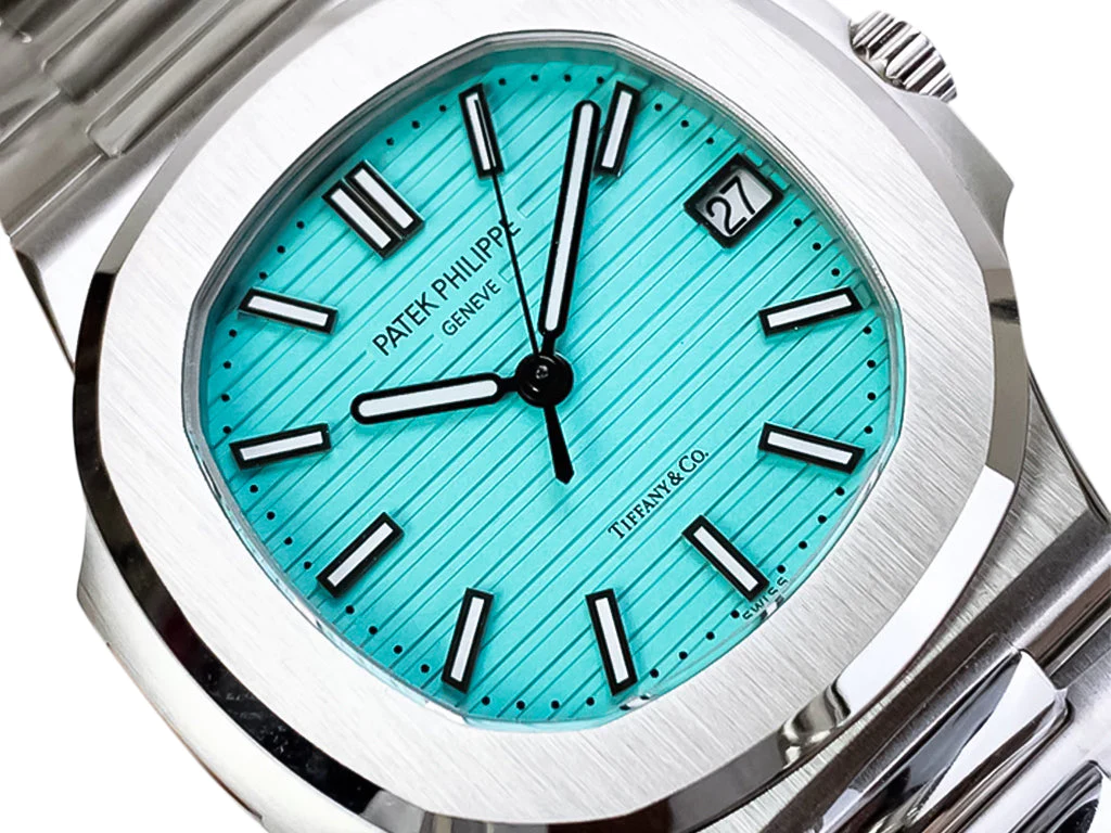 Nautilus Stainless Steel 'Tiffany' with Tiffany Blue Dial (40mm)