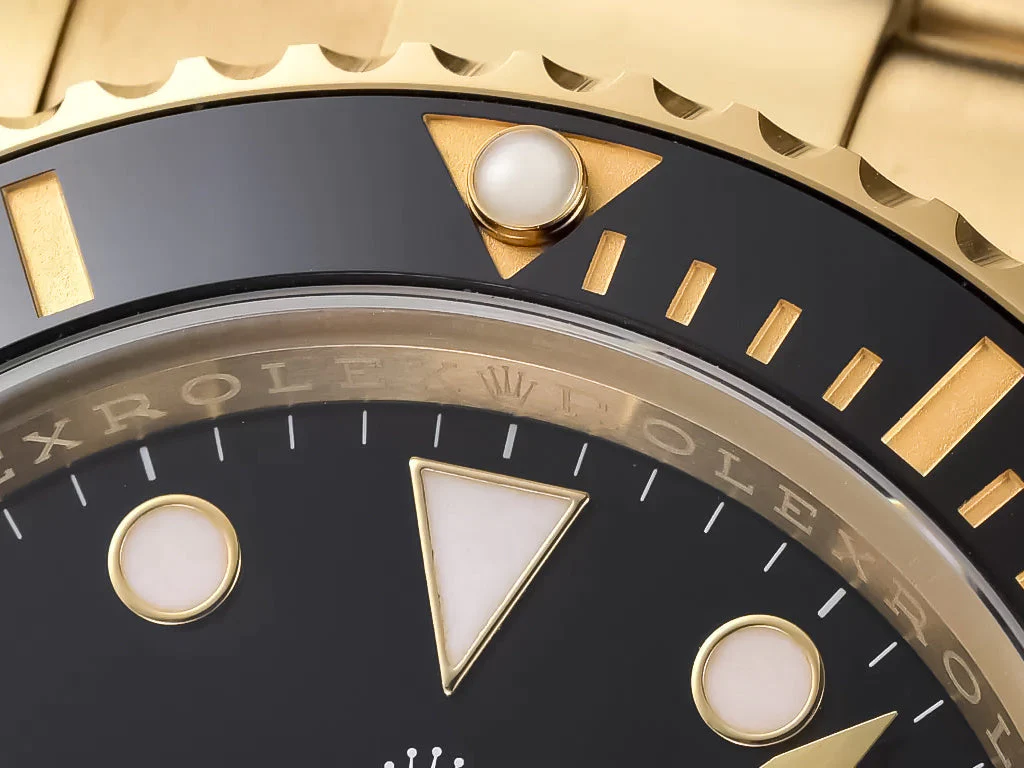 Submariner Date Yellow Gold with Black Dial (40mm)