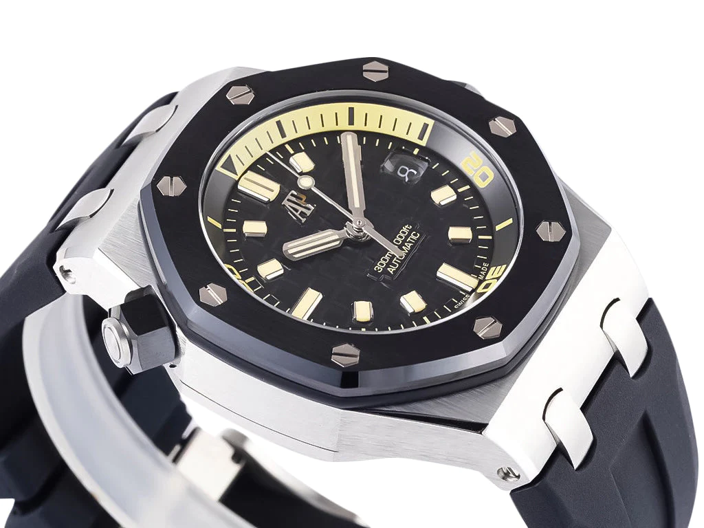 Royal Oak 'Offshore Diver' Stainless Steel with Black Dial (42mm)