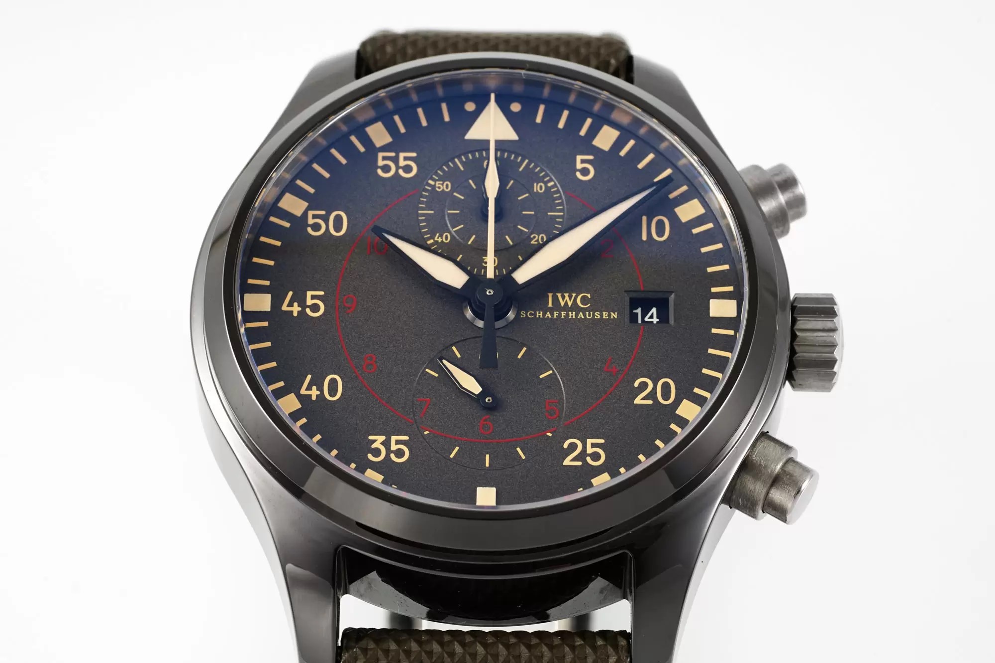 IWC Pilots's Automatic Black Ceramic Case with Black Dial(44mm)