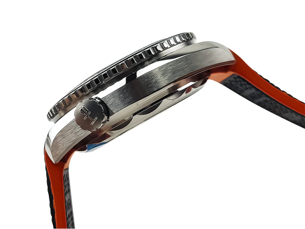 Seamaster Planet Ocean 600 with Blue Dial on Rubber Strap (43.5mm)