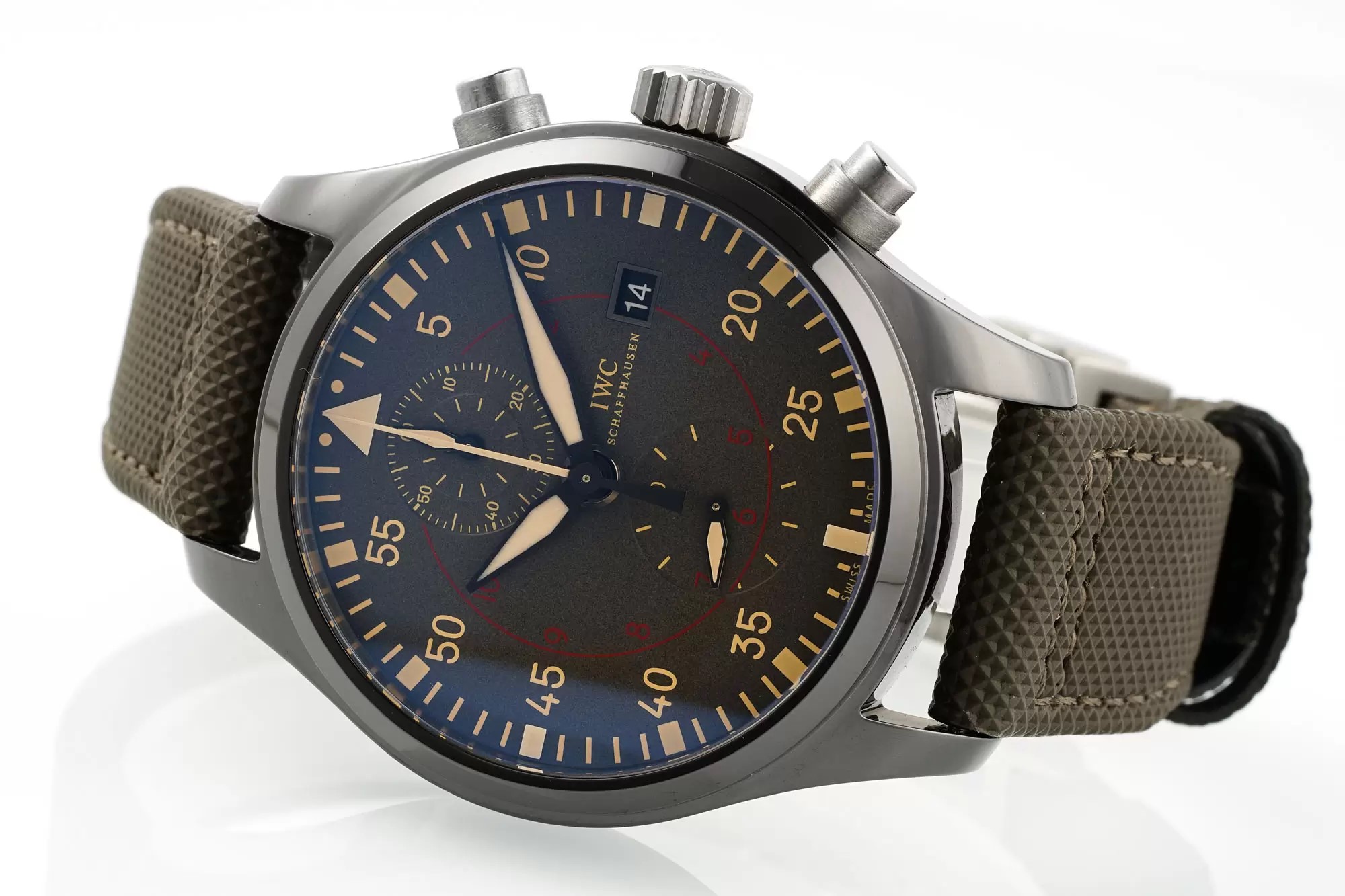 IWC Pilots's Automatic Black Ceramic Case with Black Dial(44mm)