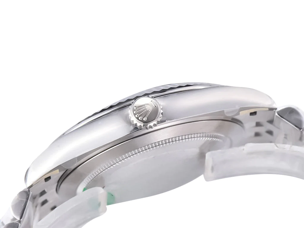 Datejust 41 Stainless Steel on Jubilee with Diamond Blue Dial and Fluted Bezel