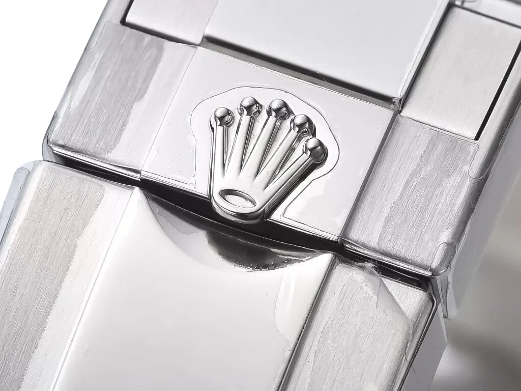 Cosmograph Daytona Platinum with Ice Blue Diamond Dial