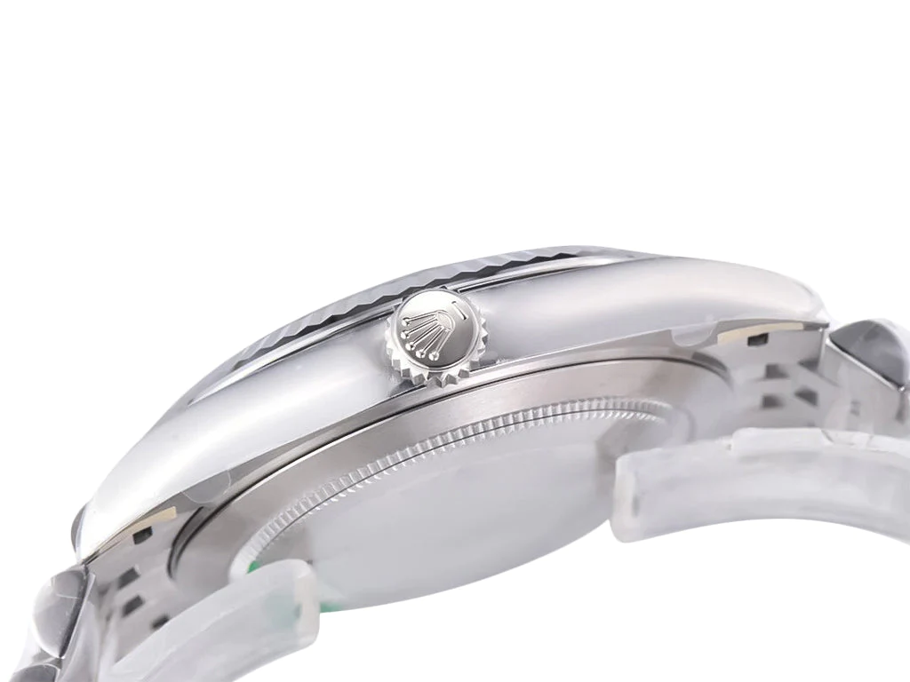 Datejust 41 Stainless Steel on Jubilee with Diamond Black Dial and Fluted Bezel