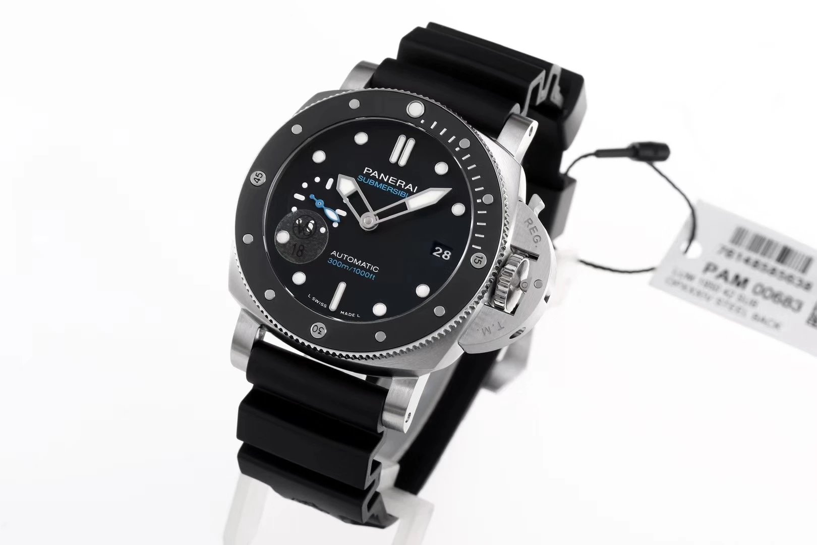 Luminor Submersible 42 3 Days Automatic Acciaio Stainless Steel Case with Black Ceramic bezel and black strap (42mm)