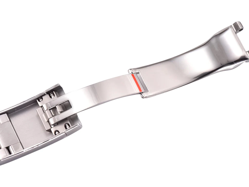 Datejust 41 Stainless Steel on Oyster with Silver Dial and Fluted Bezel (Roman Numerals)