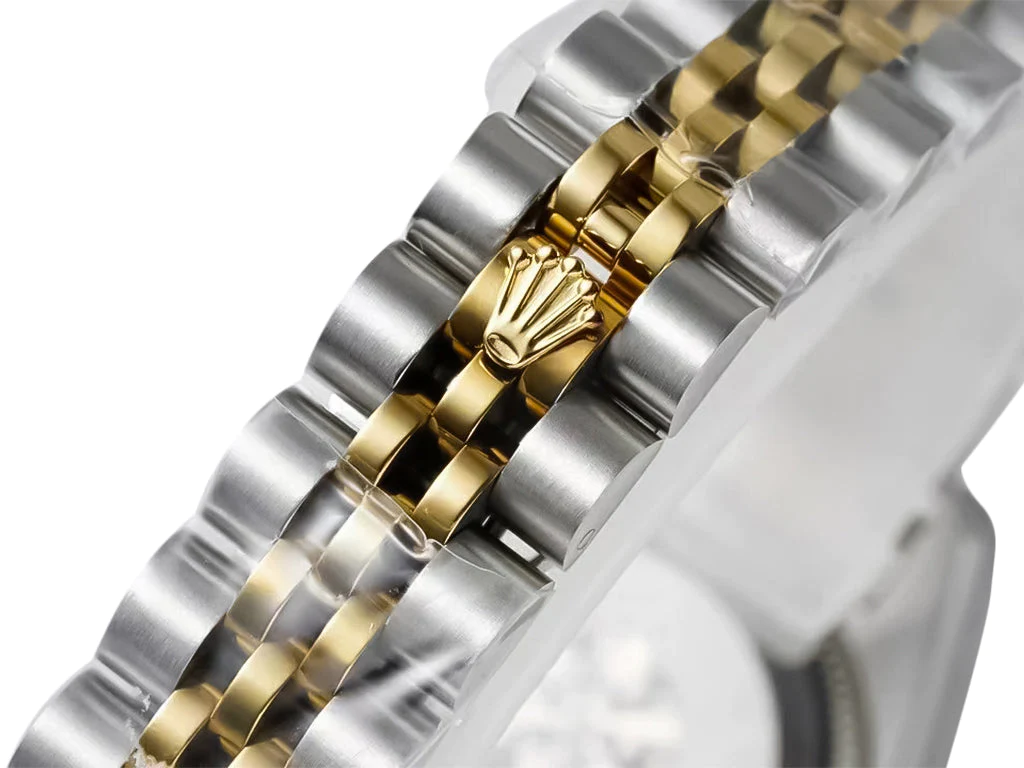 Lady-Datejust 28 Two Tone Yellow Gold on Jubilee with Silver Dial and Fluted Bezel