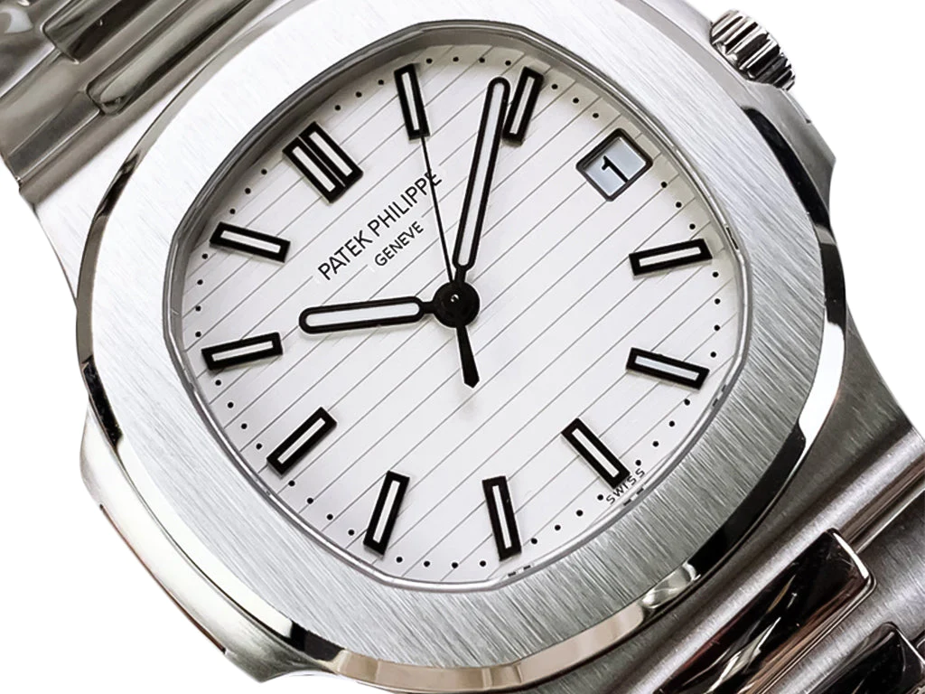 Nautilus Stainless Steel with White Dial (40mm)