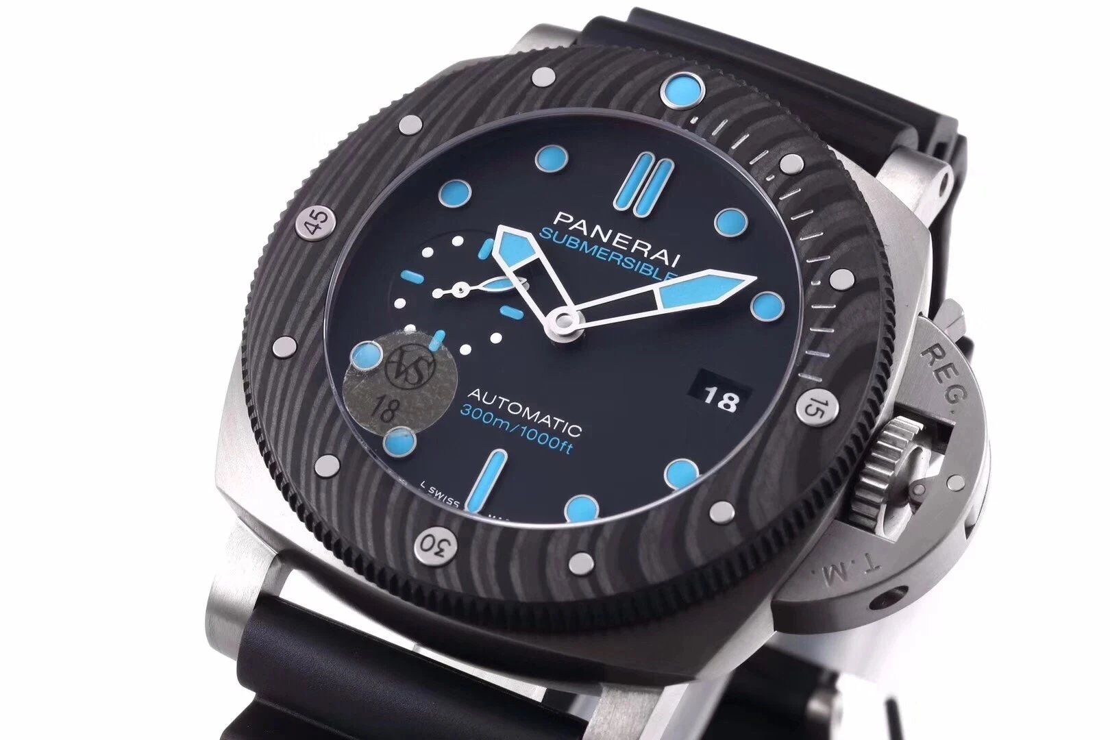 Luminor Submersible 47 3 Days Automatic BMG-Tech, Titanium Case with Forged Carbon Bezel. Black Dial and black strap (47mm)