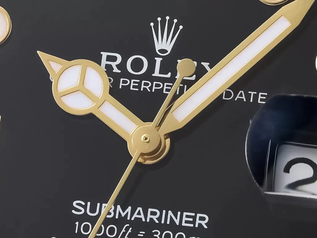 Submariner Date Yellow Gold with Black Dial (40mm)