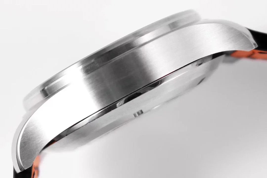 IWC Pilot's Watch  Stainless Steel with Black Dial(43mm)